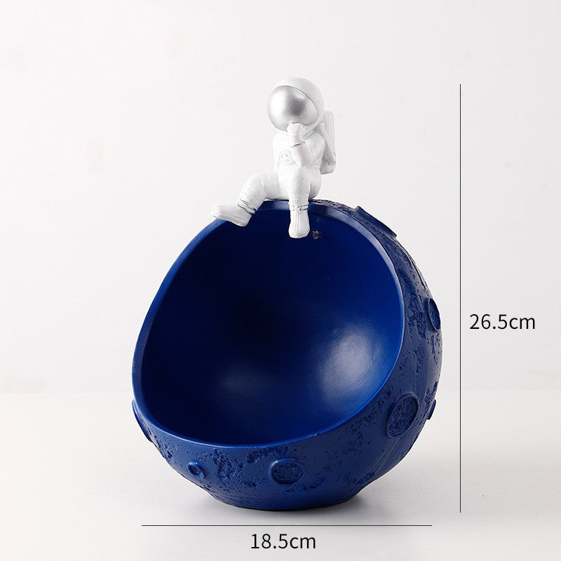 Modern Minimalist Creative Spaceman Key Storage